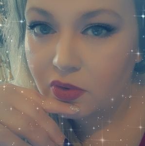 Meet your Posher, Brandy kay